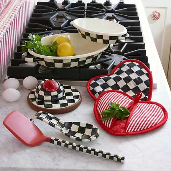 Mackenzie Childs Courtly Check Enamel Gratin Baking Dish Pan Oval Small NEW - Picture 4 of 5